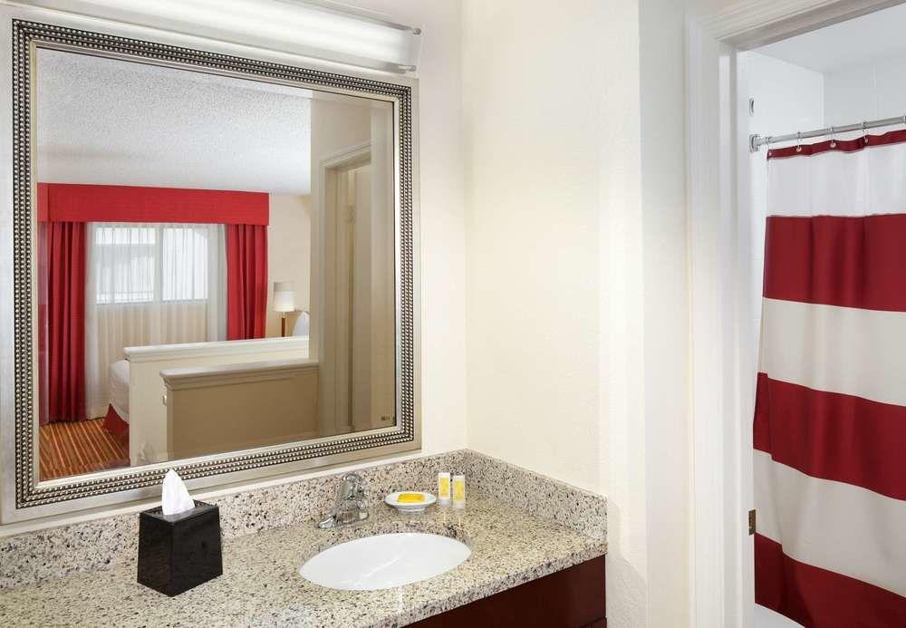Residence Inn Бока-Ратон Экстерьер фото